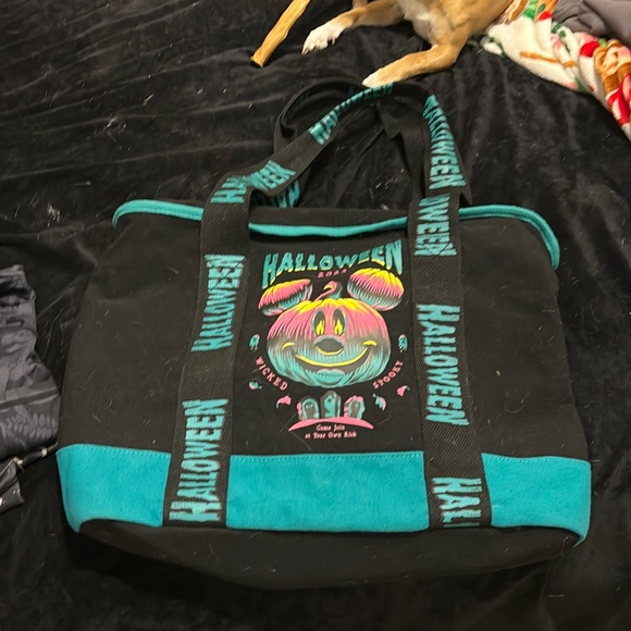 Disney Handbags - Disney Mickey Mouse Halloween tote bag
